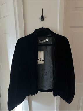 ZARA Black Velvet Open-Front Cape Jacket
